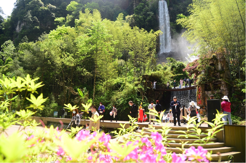 湖南热门旅游地之一:张家界,图片来源@视觉中国