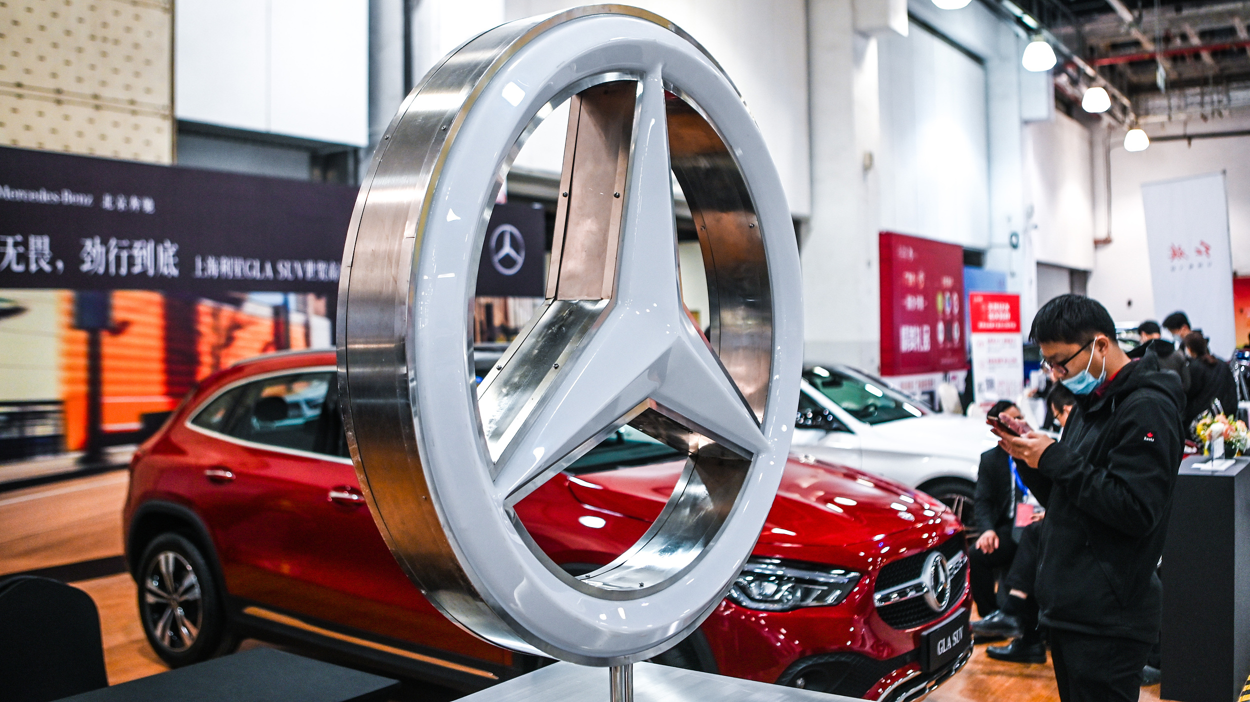 奔驰中国「大象转身」，杨铭3年成绩几何？