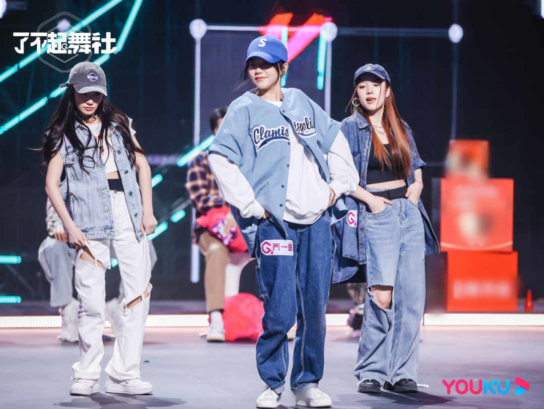 综艺人的“自救”，不只是录制地从“上海”到“长沙杭州”