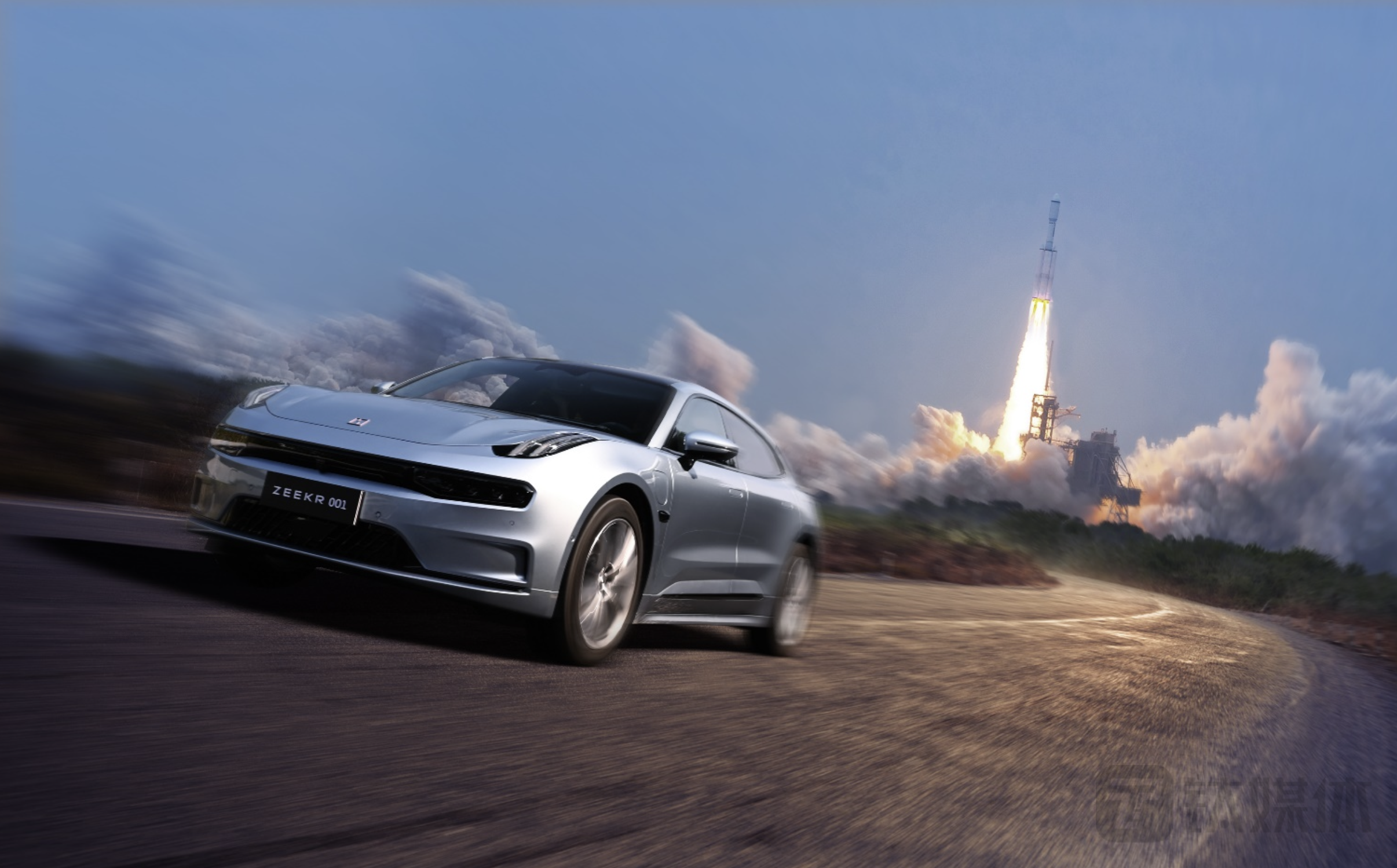 上了天的极氪要干吗？