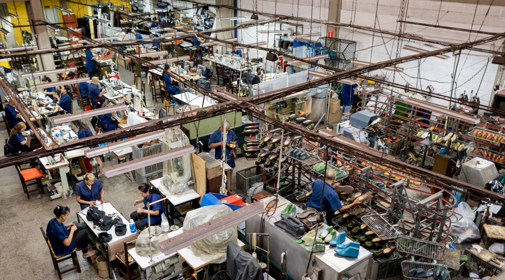 两座鞋城暗战618