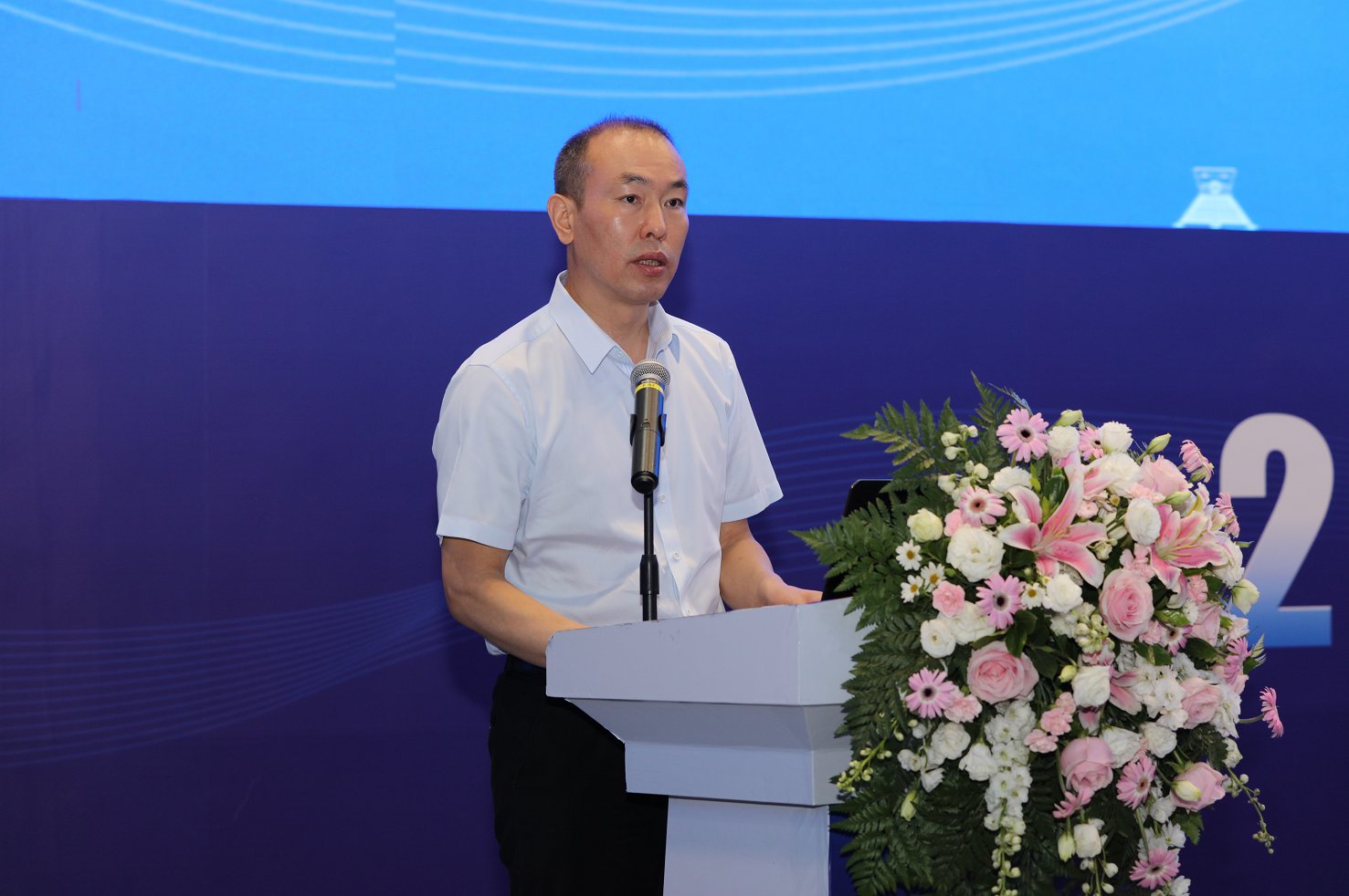 （郑州高新区党工委副书记、管委会主任张红军致辞）