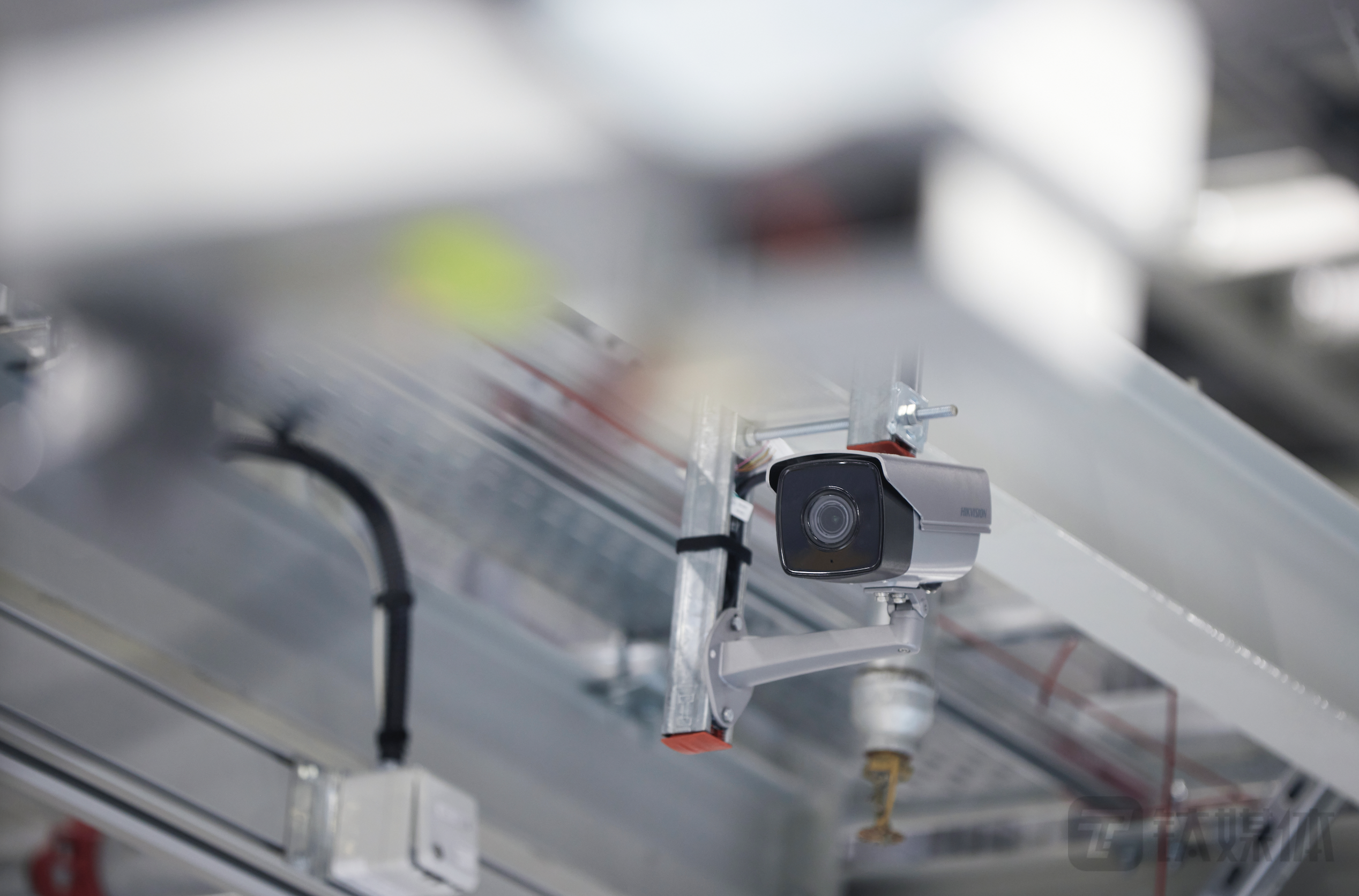 AI赋能里达工厂1600摄像头用于监测生产过程和检测安保隐患（图片来源：华晨宝马）