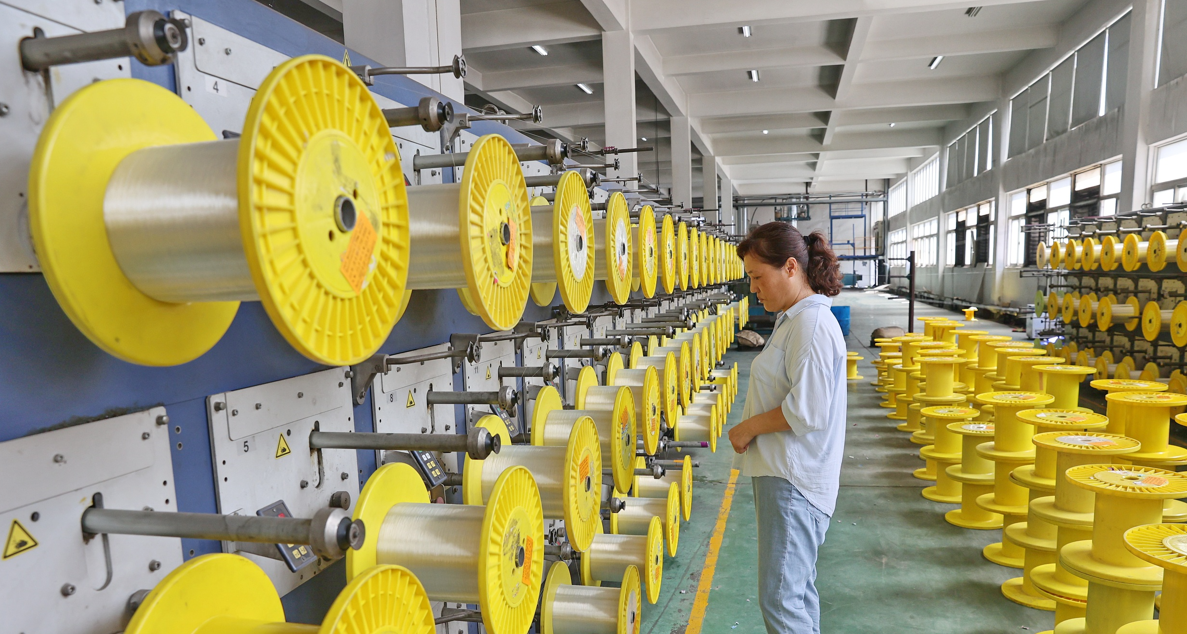 【专精特新周报】北交所IPO受理现小高潮，上周共受理59家企业，七成为专精特新；朗鸿科技二度上会，顺利过会；最高法：依法降低中小企业融资交易成本