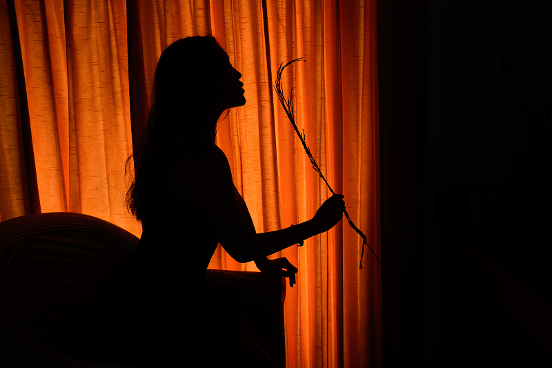 日本禁不掉AV，但女优们更有人权了