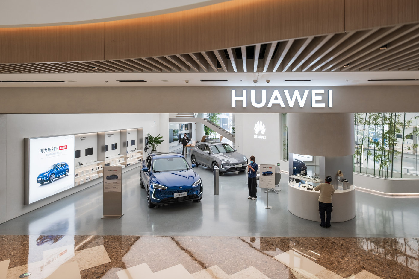 Huawei 's Car Business is the Only Unit in the Red: CEO