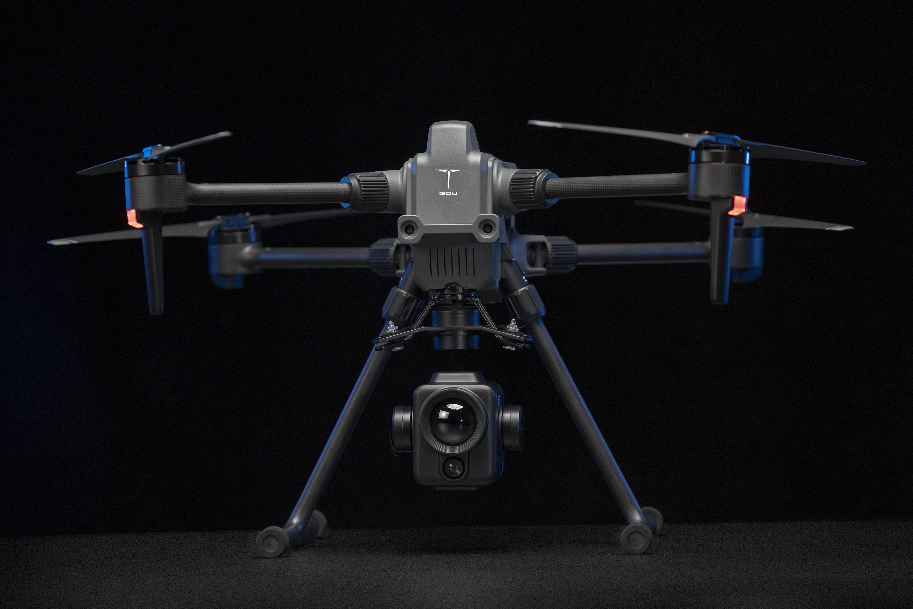 普宙科技发布S400无人机与K01机库 | 科技前线