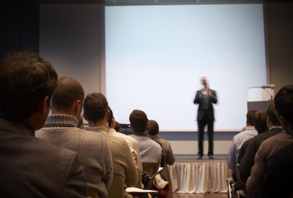 华为“割席”春花，专家小心反噬