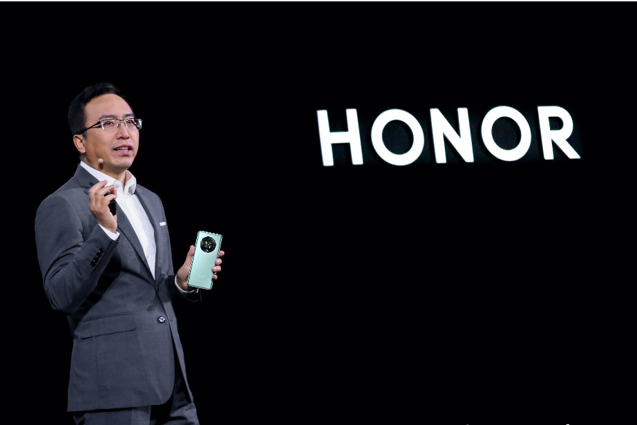 荣耀CEO赵明：抱怨购买力下降毫无意义，未来手机行业是产品与效率之争