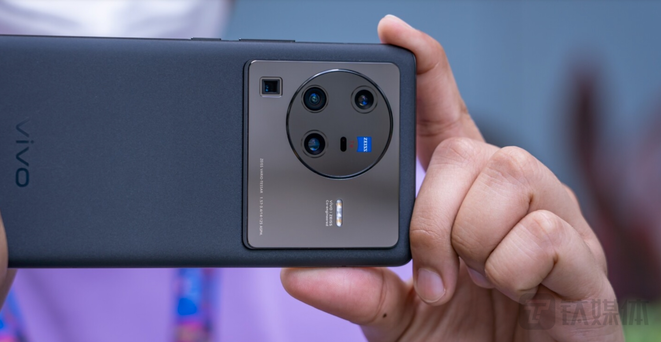 vivo X80系列手机