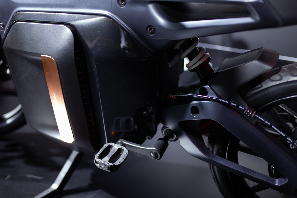 新国标强制要求脚踏