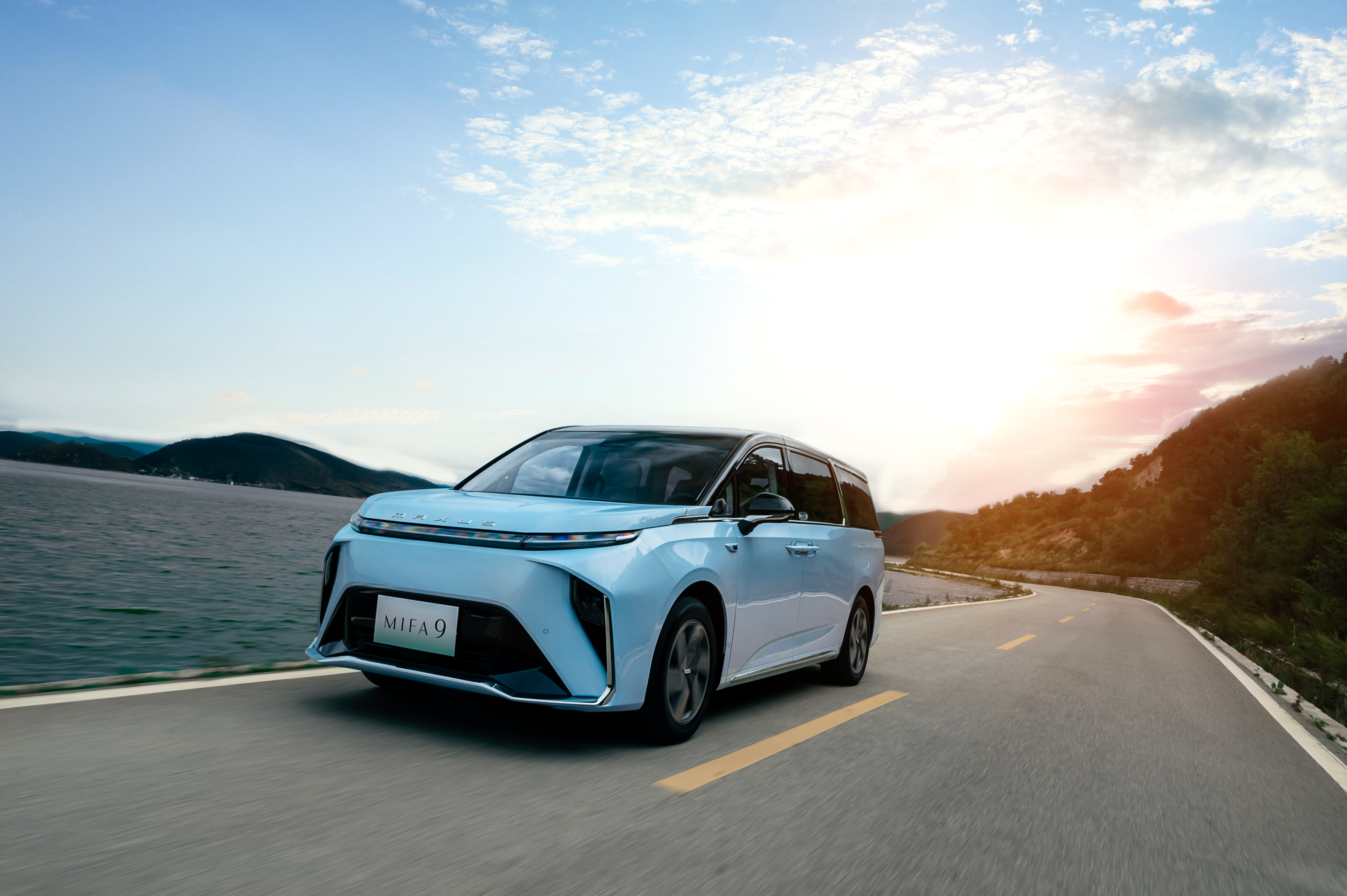 彻底“玩转”车内空间，上汽大通MAXUS MIFA 9试驾体验