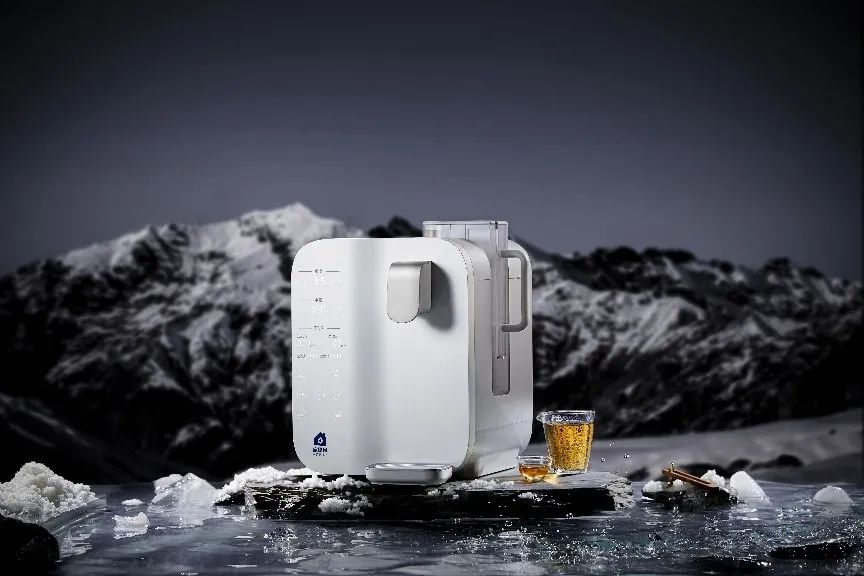 图：家里泉矿泉机产品