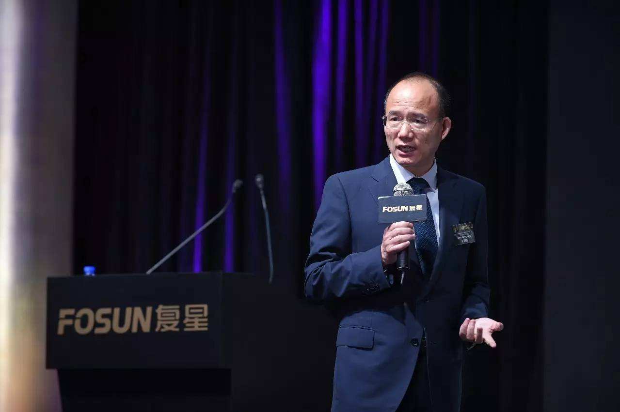 “中国巴菲特”渡劫