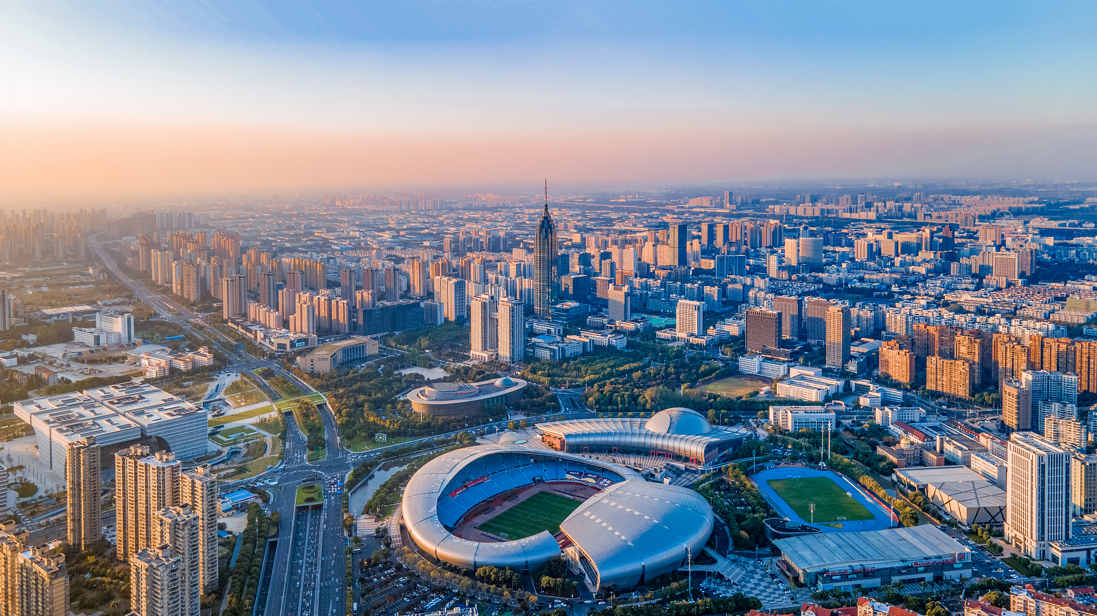 拿到中创新航、蜂巢能源王牌的常州，还需要王炸