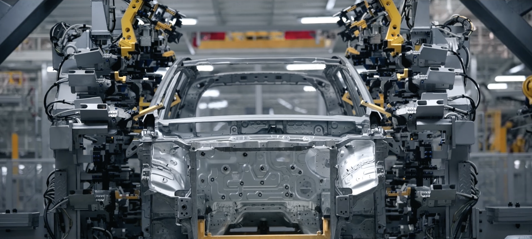 图片来源：理想汽车《一个理想》纪录片