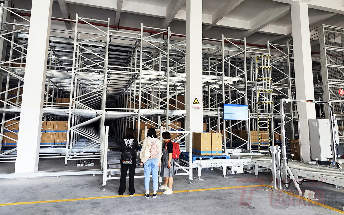 (图片来源:钛媒体App编辑拍摄)