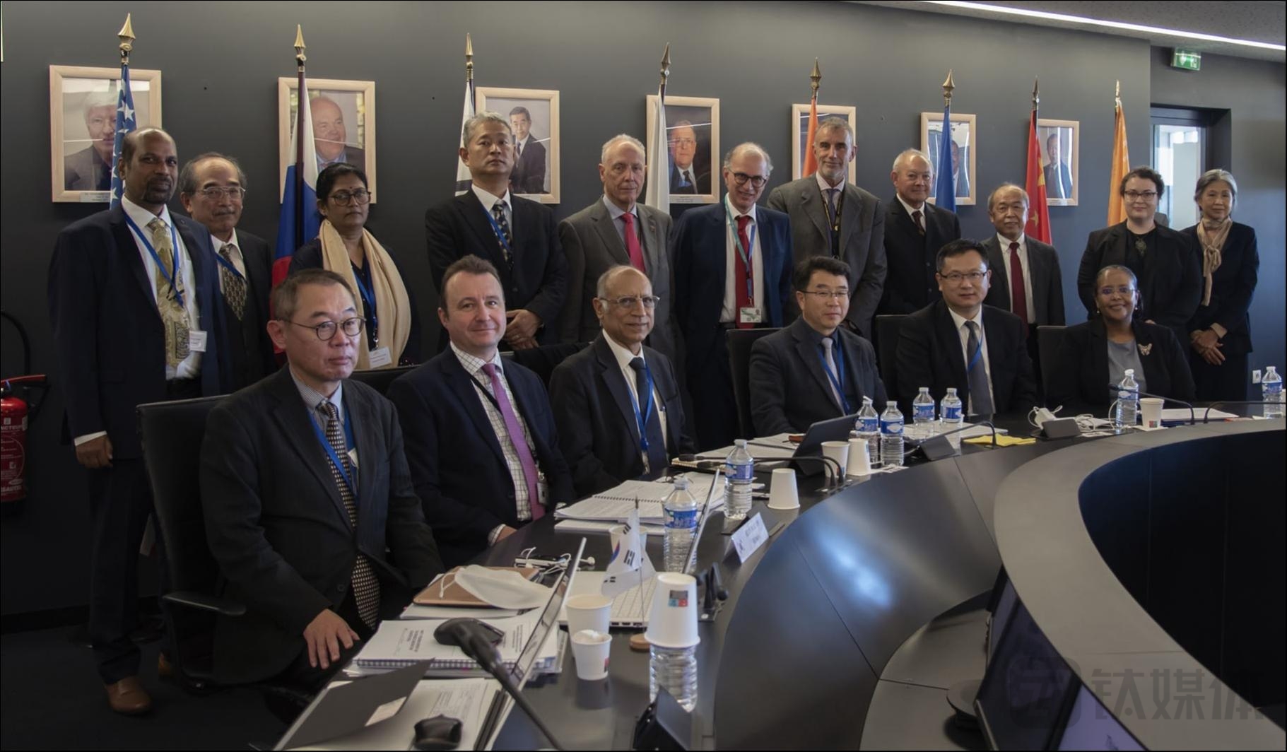 ITER组织成员国合影