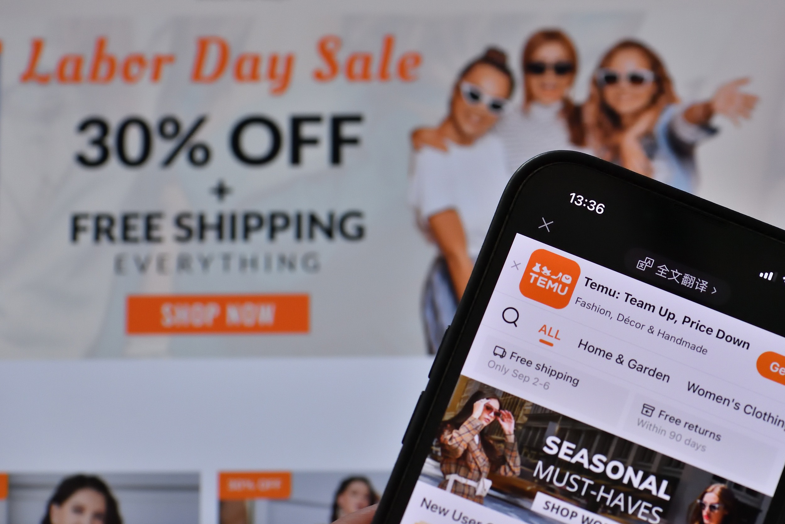 Temu超越亚马逊登顶霸榜，拼多多“砍一刀”砍下海外？