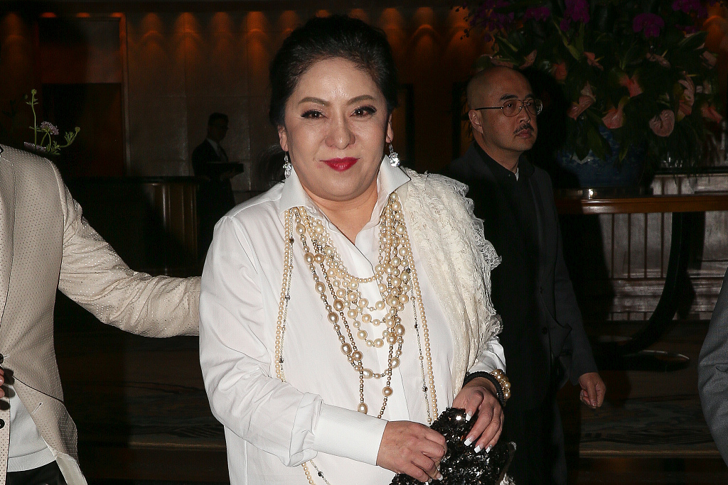 向太难成下一个张兰