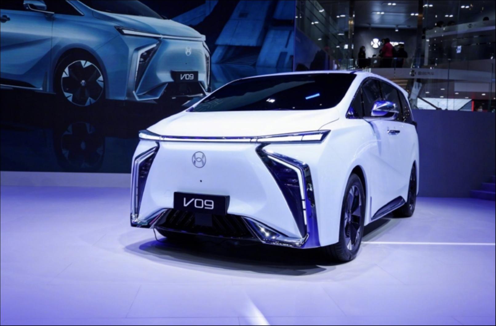 合创汽车旗下首款MPV车型V09