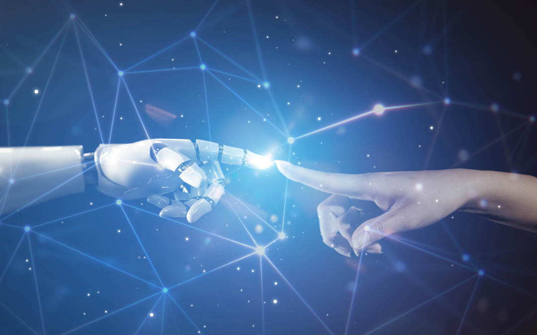 【钛晨报】北京：加紧布局人形机器人，推进产业关键核心技术攻关；TikTok拟最快下月在美推出在线商店；富士康否认“果链”迁出中国大陆