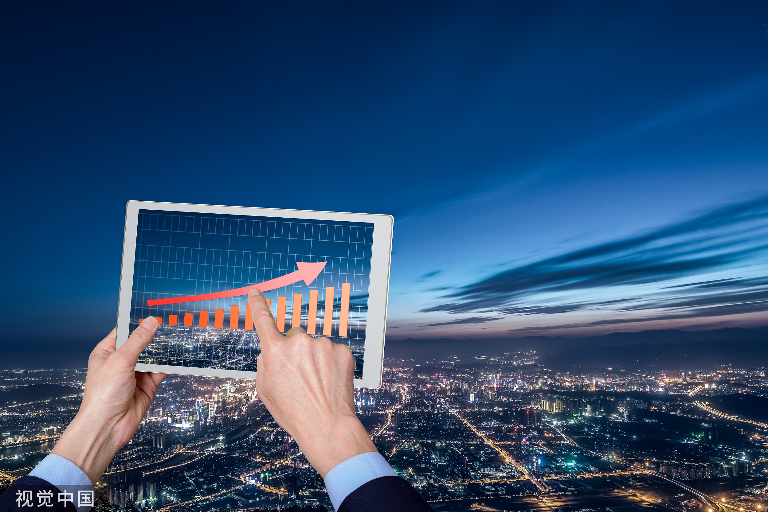 2022年计提减值5亿后净利润仍双位数预增，兔年首个交易日盘中触及涨停！600亿元巨头蓝思科技已走出“果链”阴云？