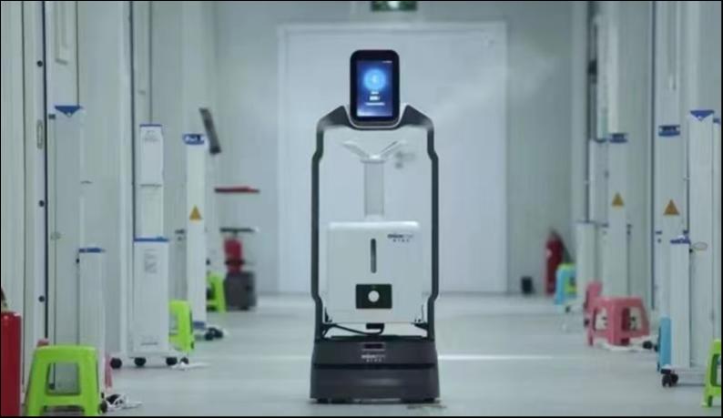 智慧医疗场景的消毒豹机器人