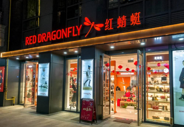 又一个巨头亏钱：曾门店超过4300家，月入2个亿