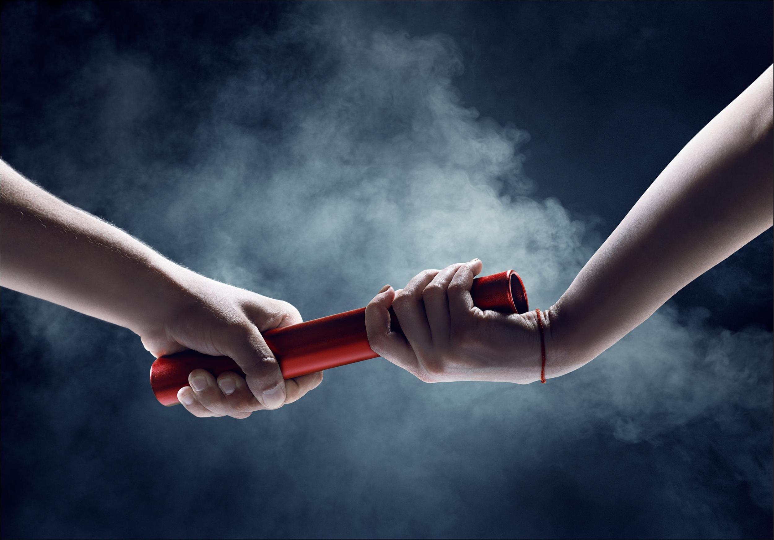 “服装第一股”创始人郑永刚病逝，手握两家A股上市公司，谁接班引关注