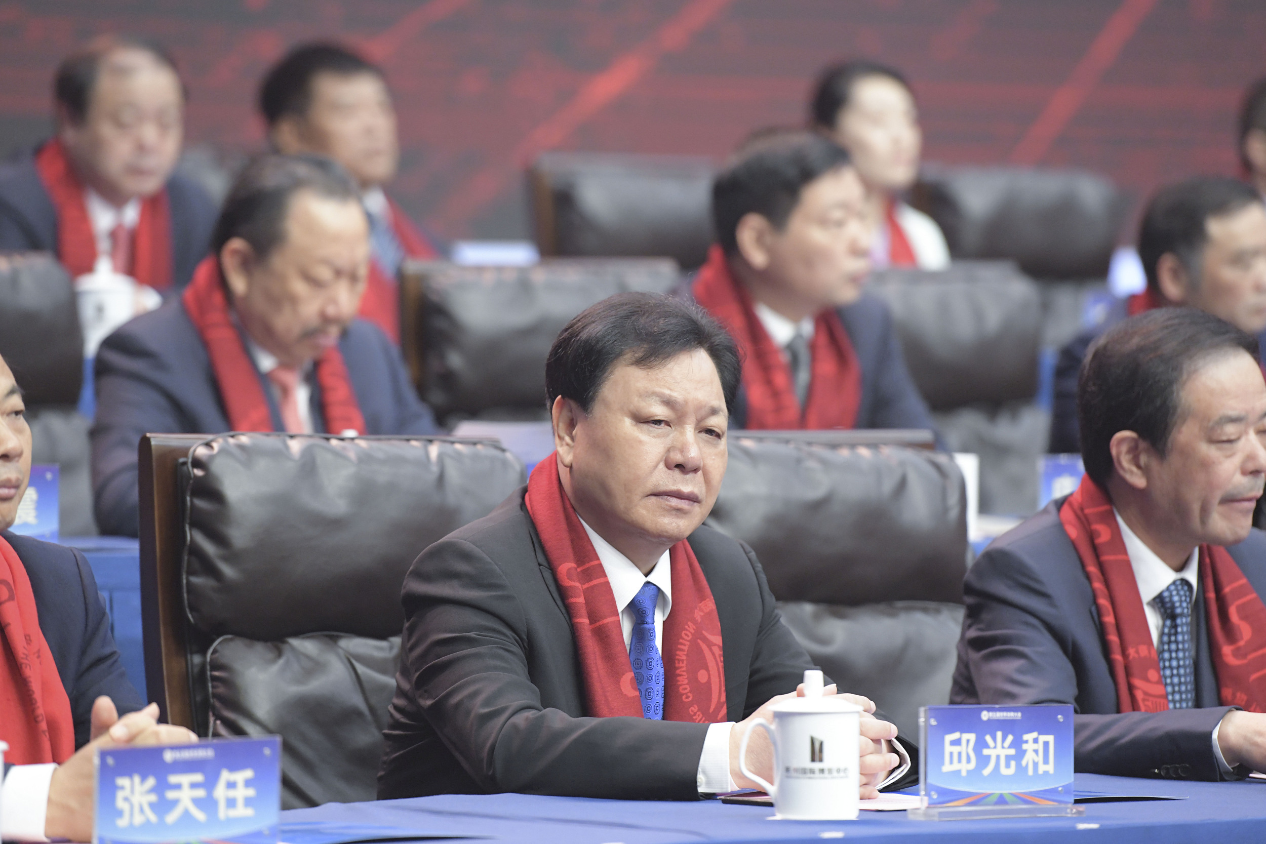 又一位大佬不干了