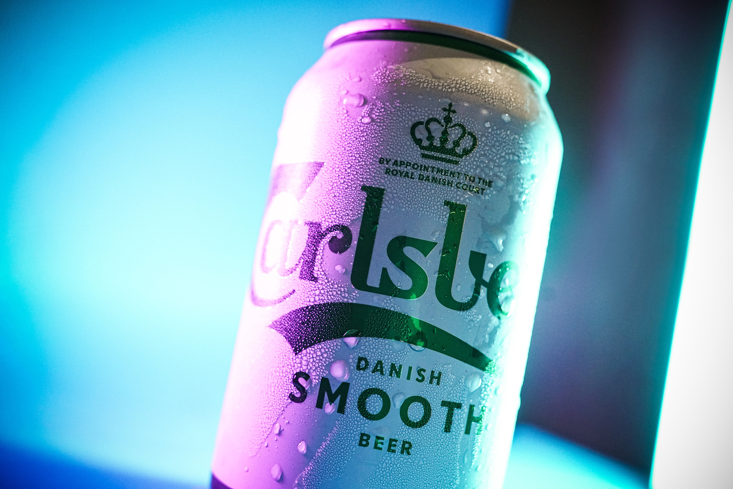 嘉士伯，背水一战