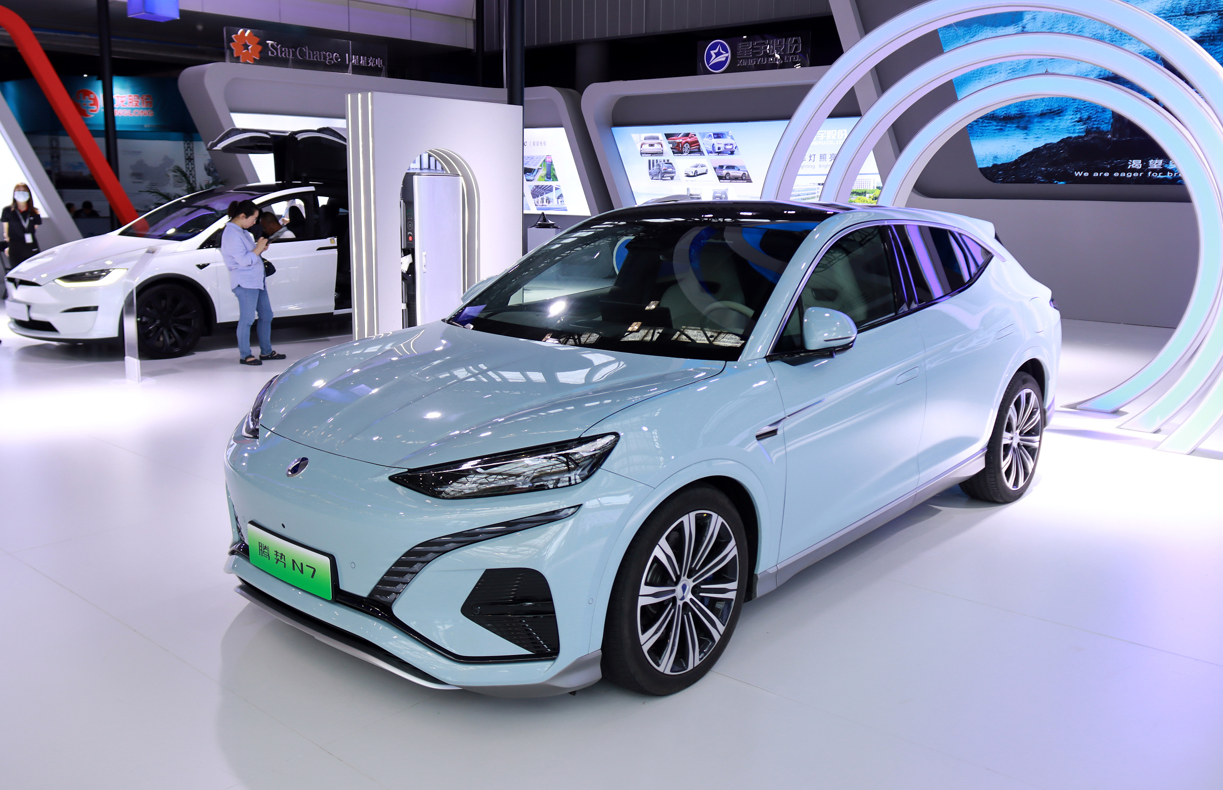 腾势N7：用性价比思维“倒挂”性价比？