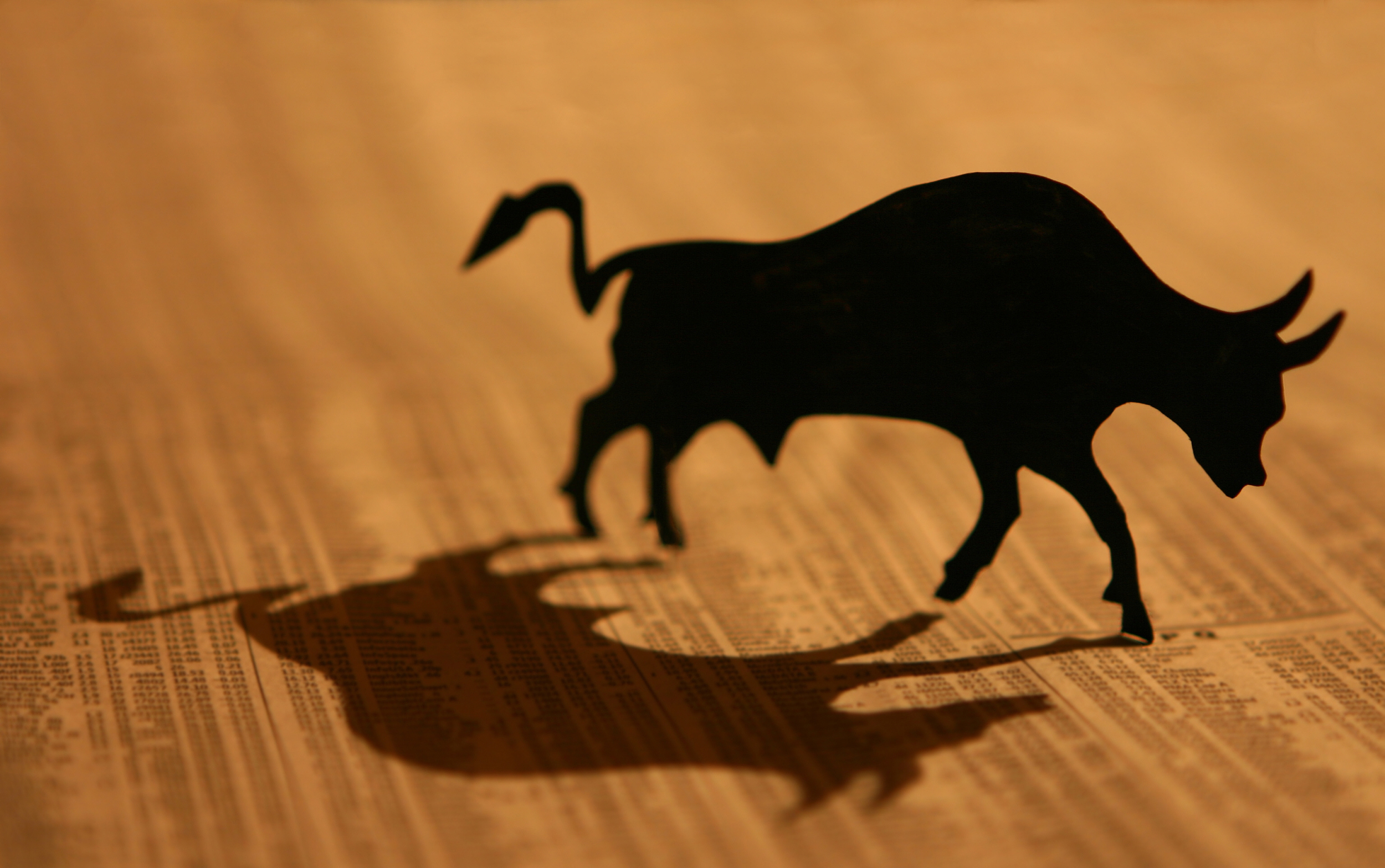 【资本市场金融板块周报】北京银行周涨5.47%领涨银行板块；南京证券现1亿大宗交易，折价4.0%；中国太保上半年保费收入同比增长7.9%