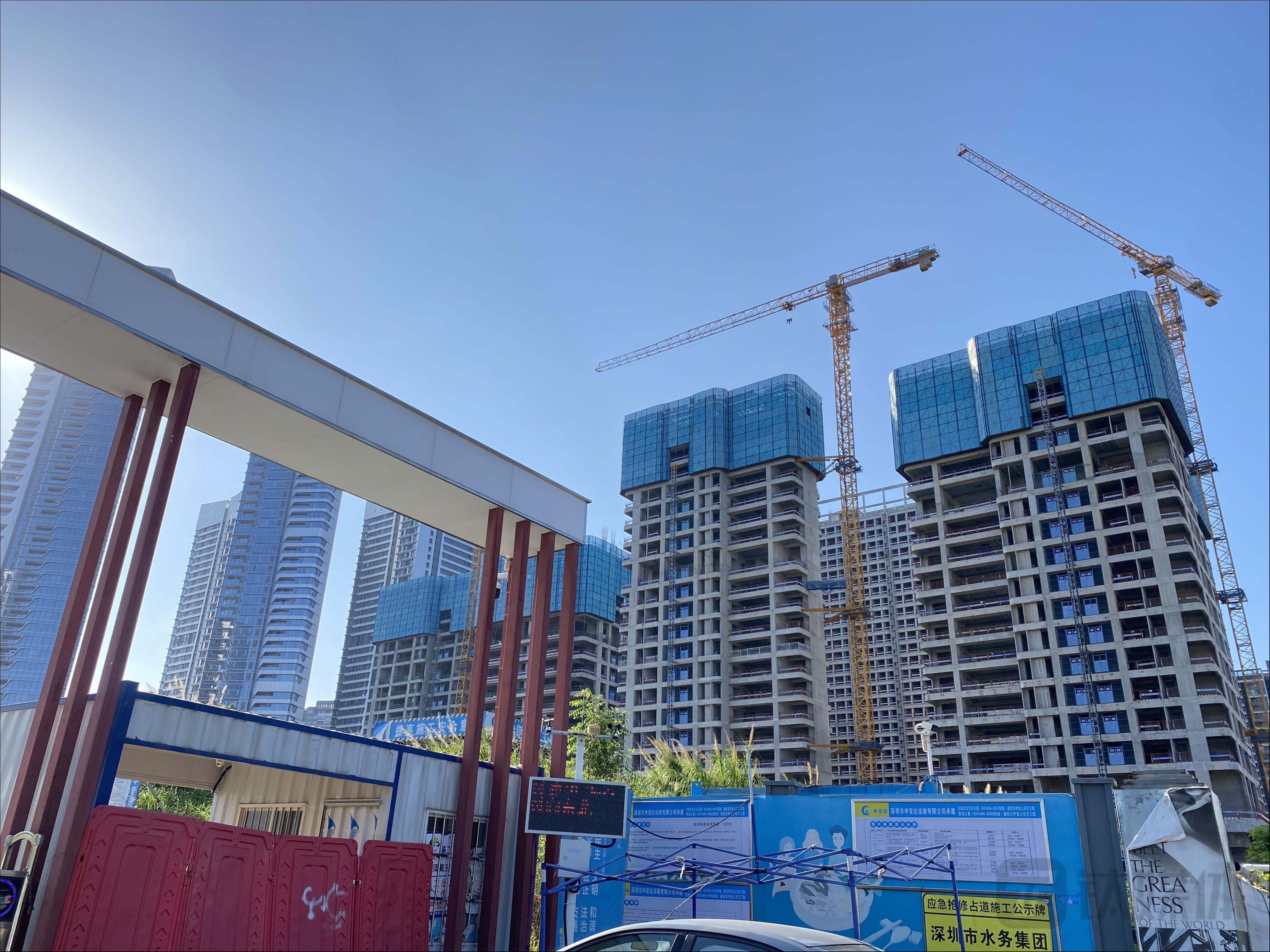 世茂深港国际中心，钛媒体APP拍摄