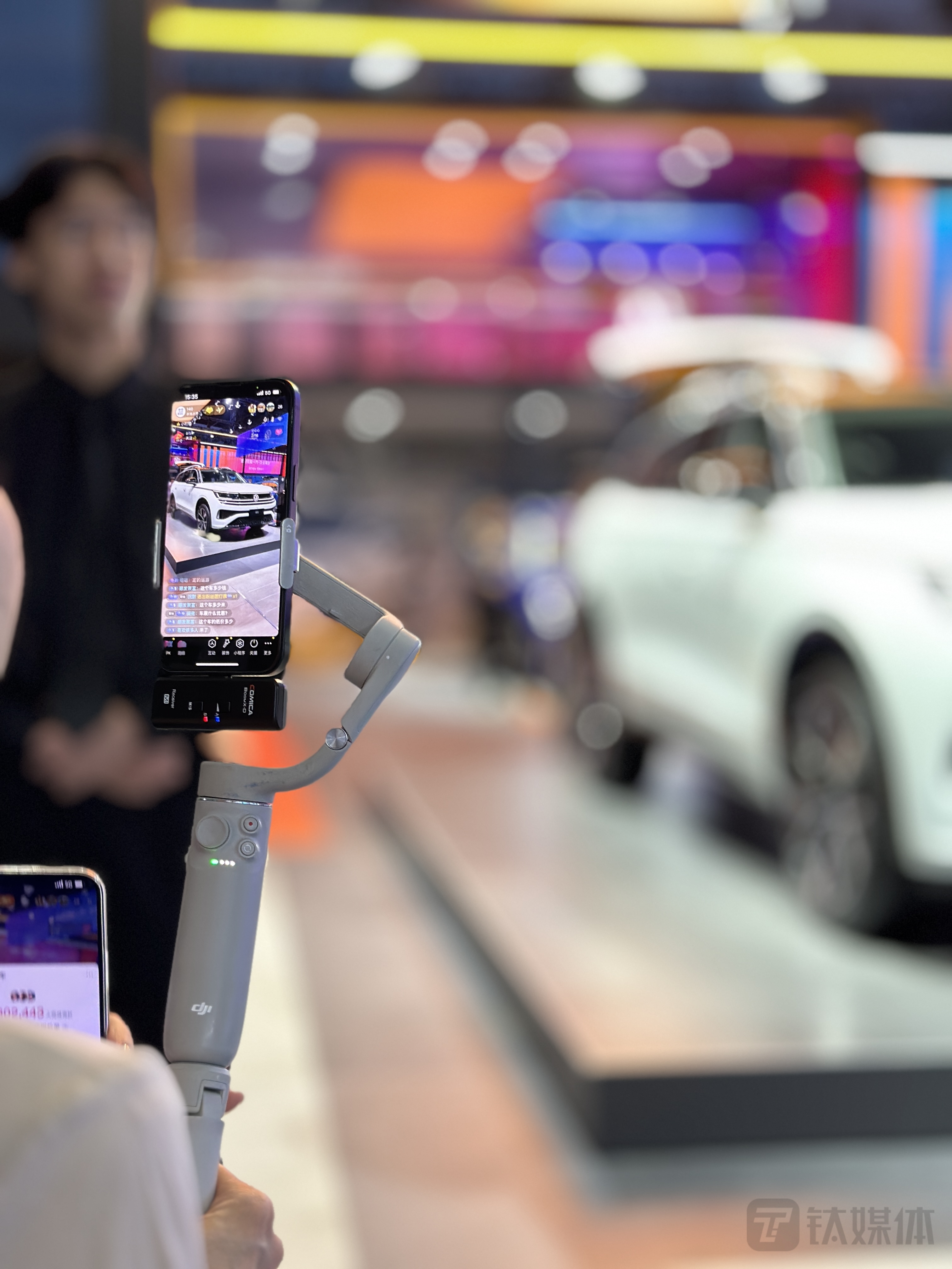 Car brands using live streaming software to start pre-sales