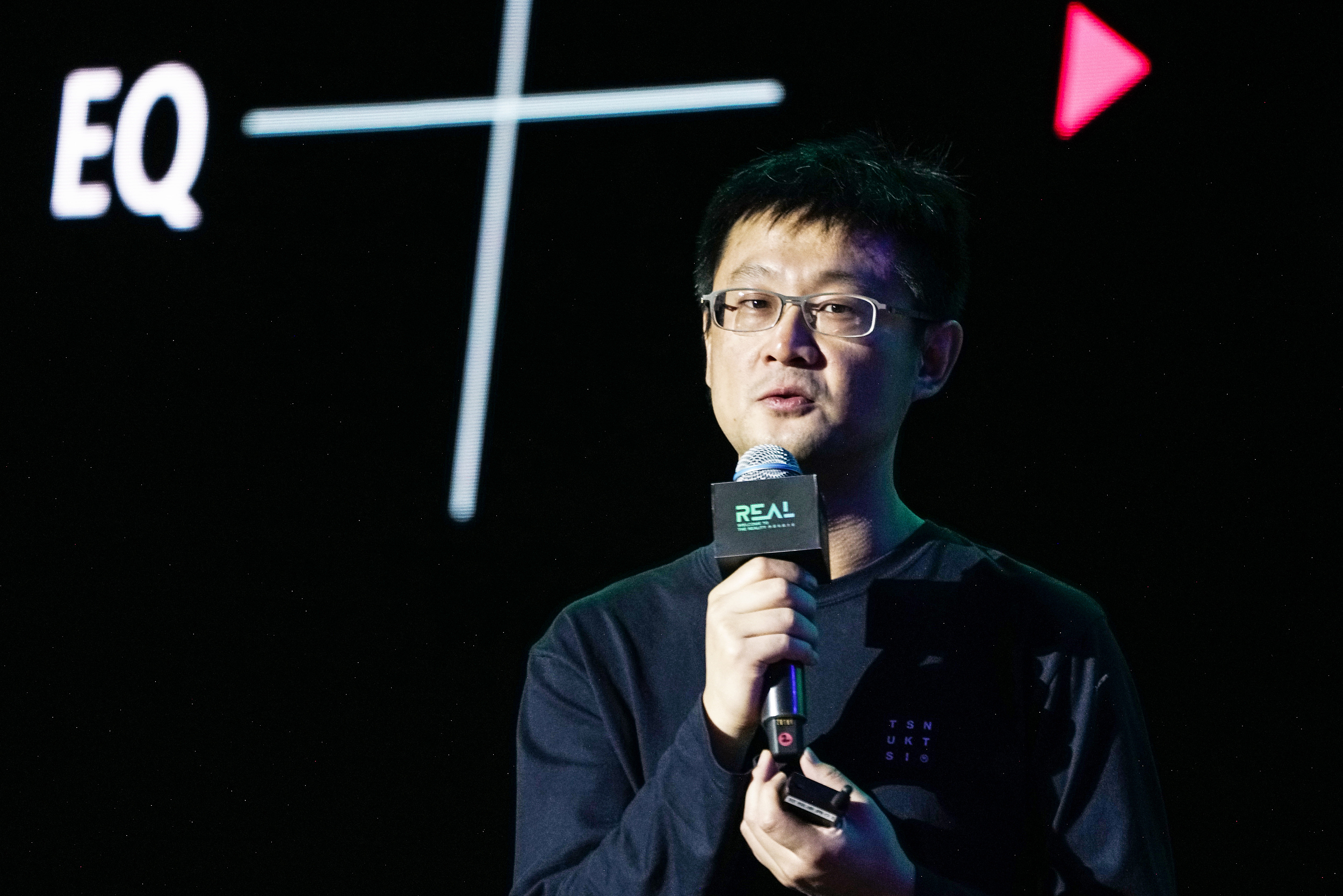 对话小冰CEO李笛：大模型的狂欢，该冷静了