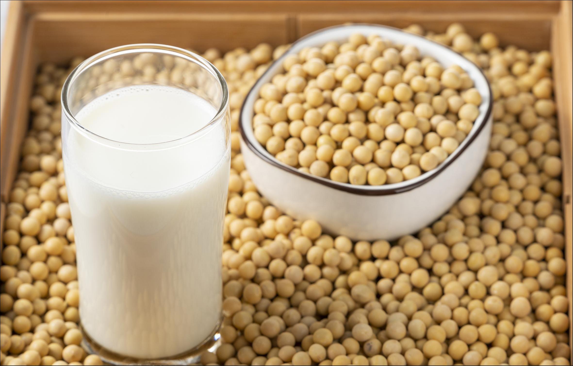 渴望转型的龙王豆浆，首尝联名就被《超能一家人》坑了