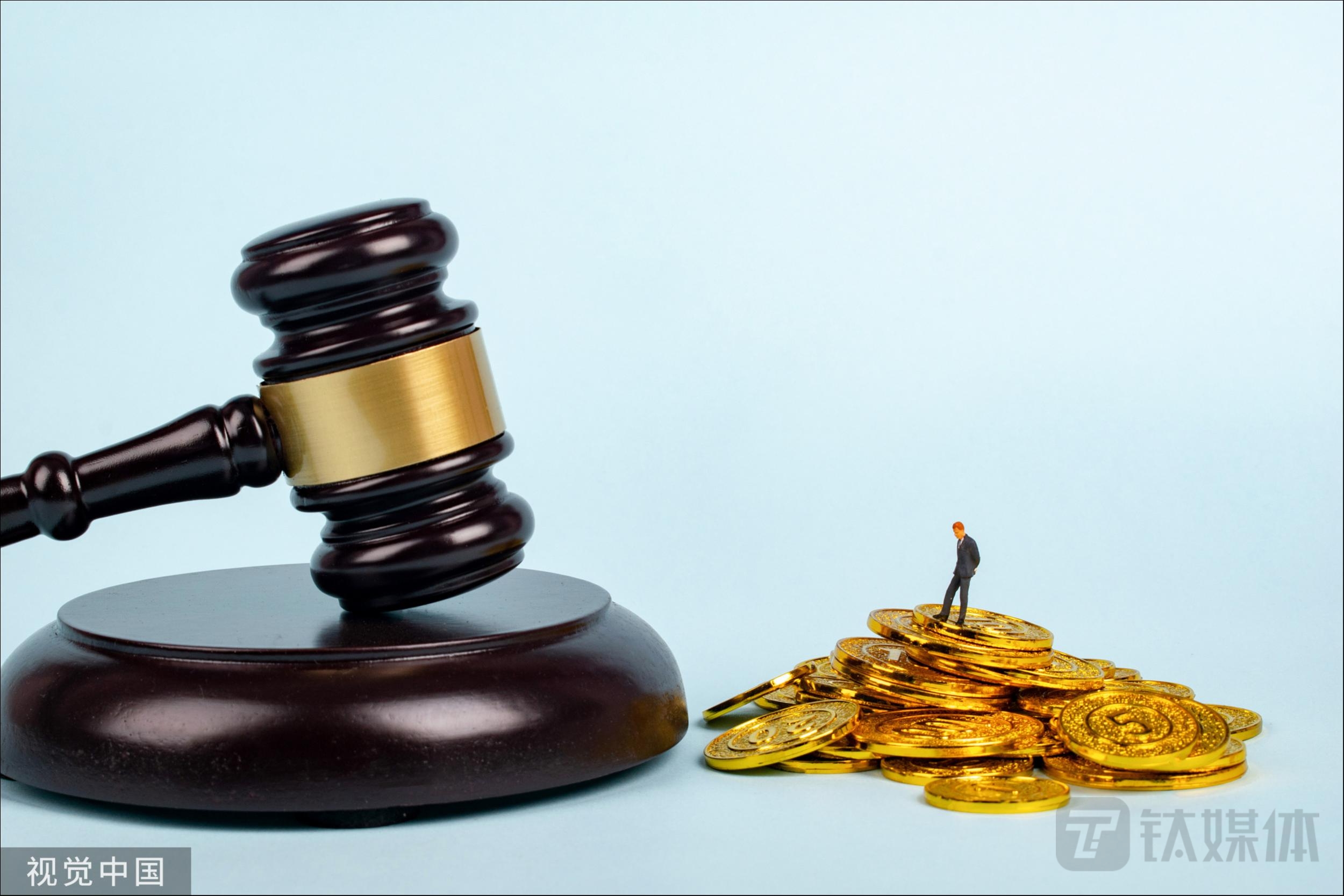 许家印的烦恼：恒大地产被立案、中国恒大会议延期、本人陷“离婚风波”