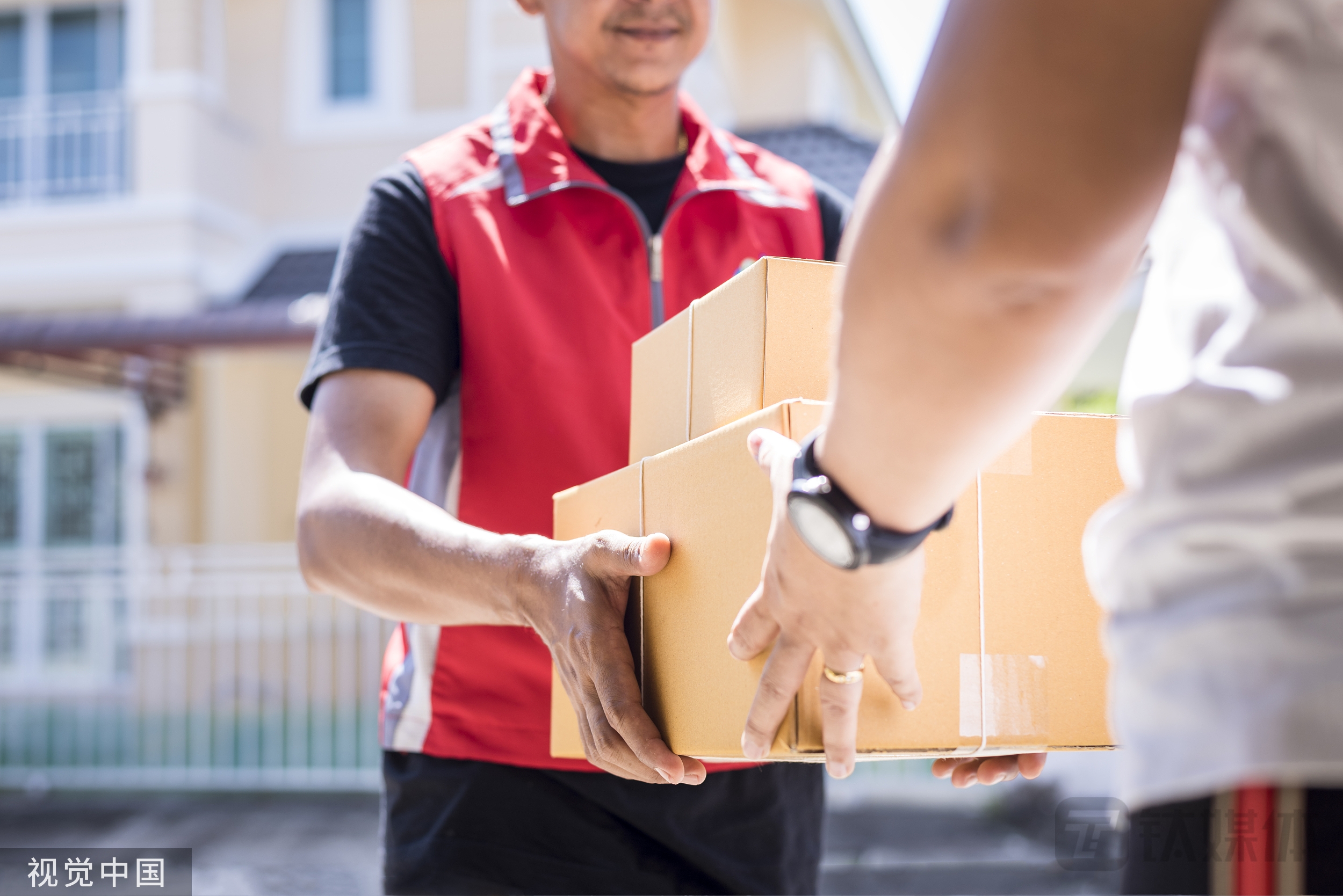 7月快递经营业绩发布，“以价换量”态势依旧