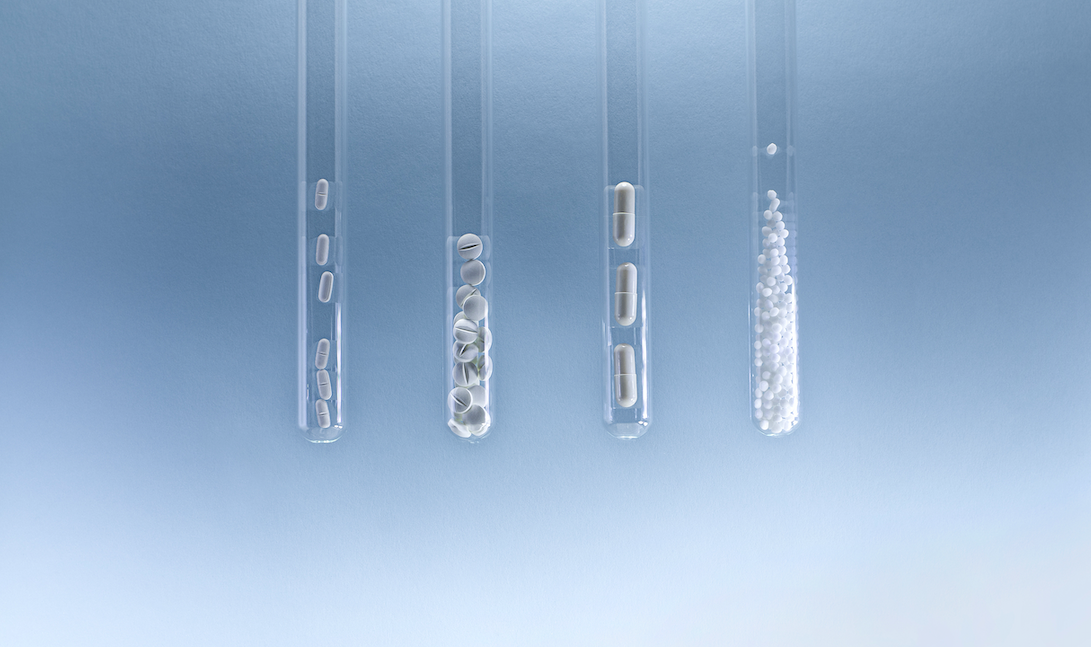 “国产创新药一哥”百济神州亏损收窄，三大产品贡献9成多收入丨看财报