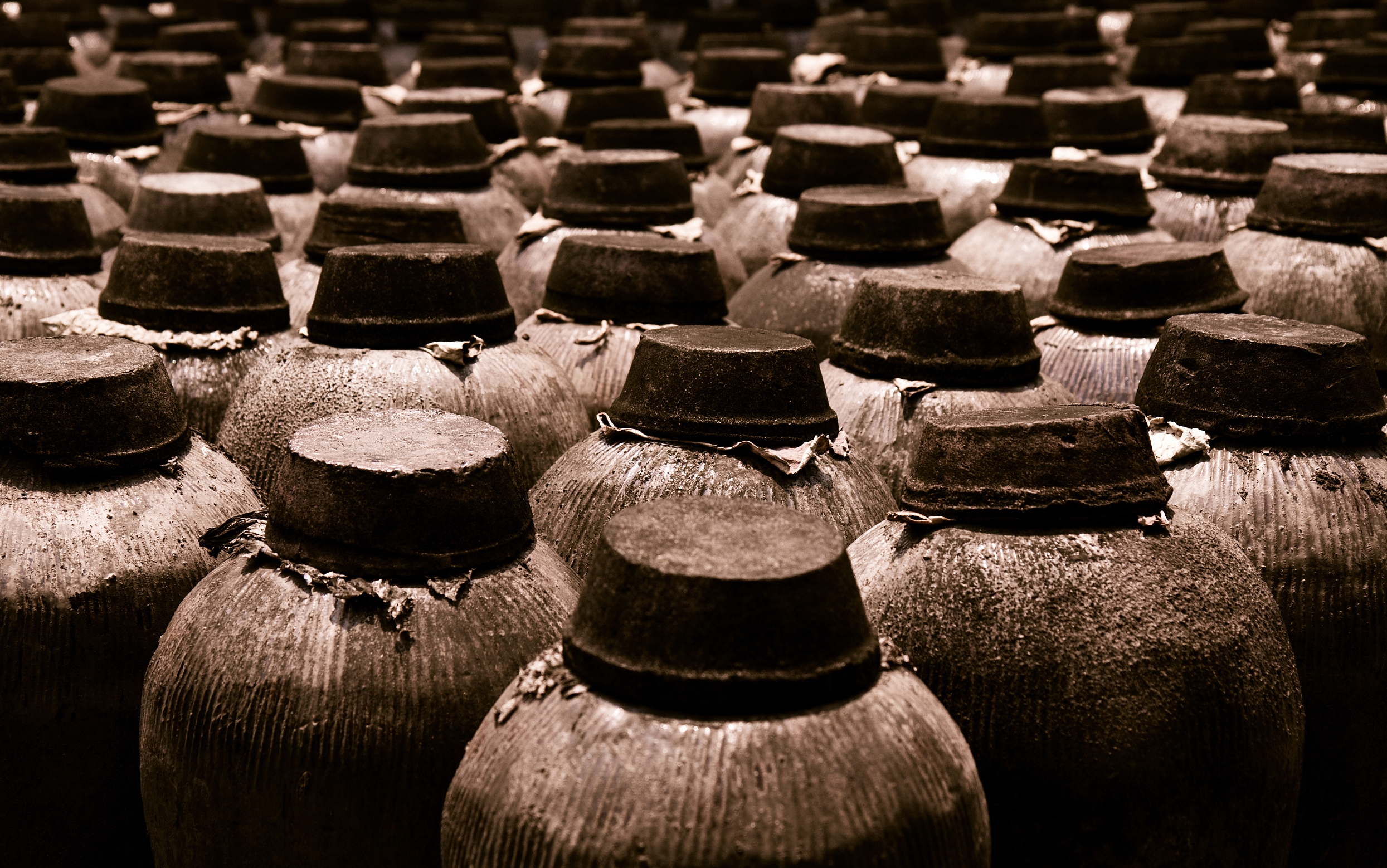 老白干酒净利下滑超四成，存货巨高核心产品增长乏力