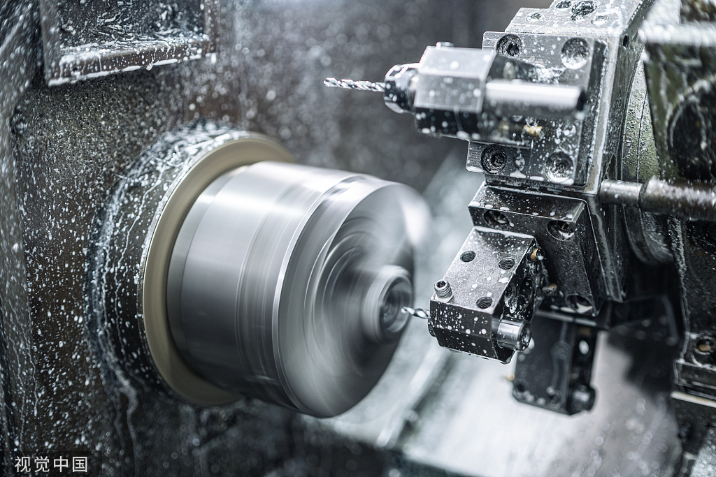 溢价6倍收购的资产三折甩卖，华东重机跨界并购失败