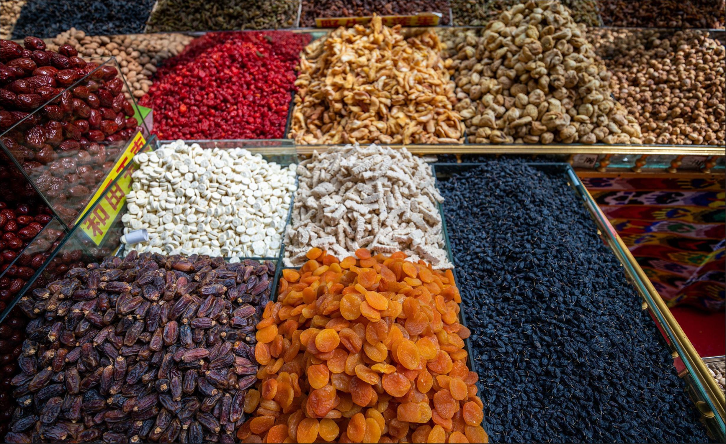 没空旅行的年轻人，开始互换特产