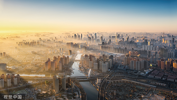 债务重组，总部搬回，融创风雨过后能否见到彩虹？