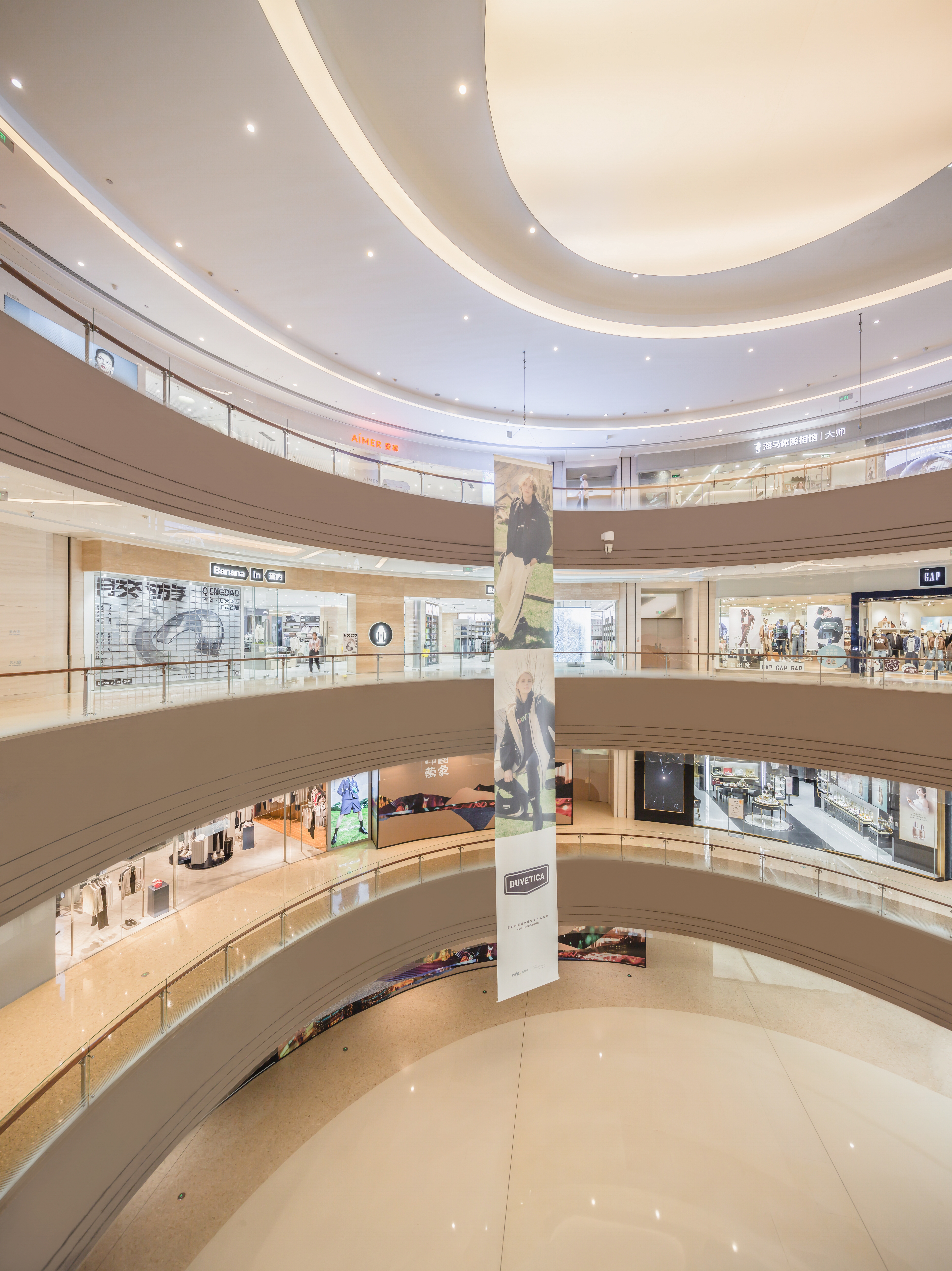 图为蕉内在青岛万象城购物中心门店位置图