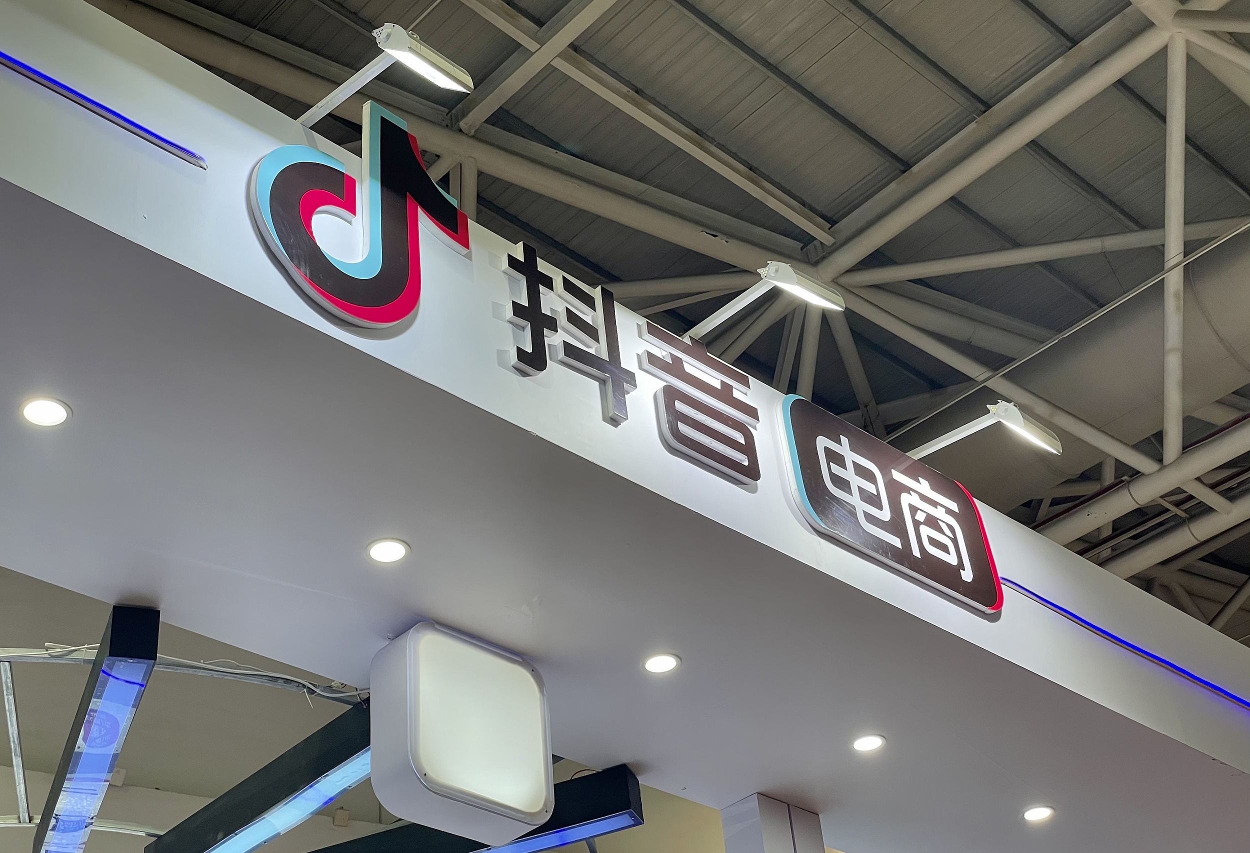 图片来源@视觉中国