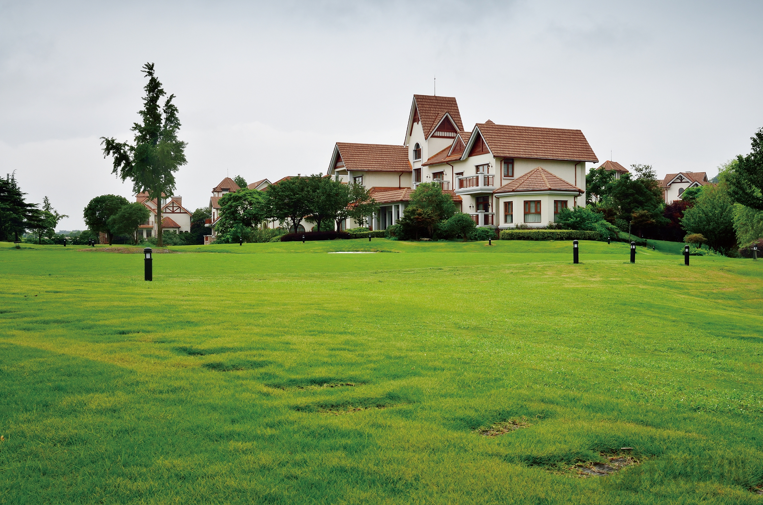 多地取消地价上限，土拍重回价高者得