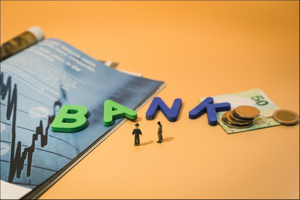 5000亿苏州银行管理层频“换血”，70后王强执掌“帅印”，副行长已“两进一出”