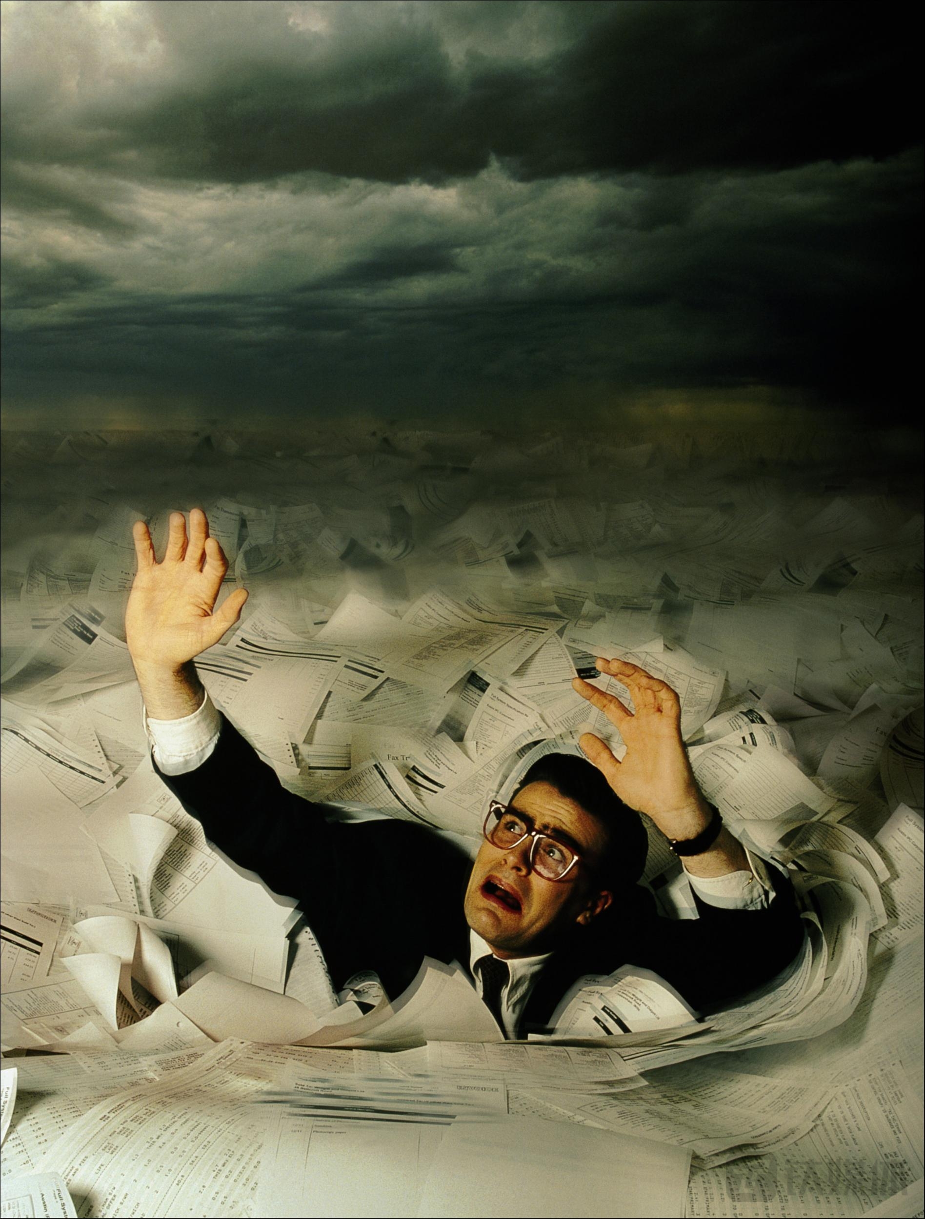 三棵树“财报盛景”背后：流动性吃紧，50亿应收账压顶，股价持续“唱反调”| 看财报